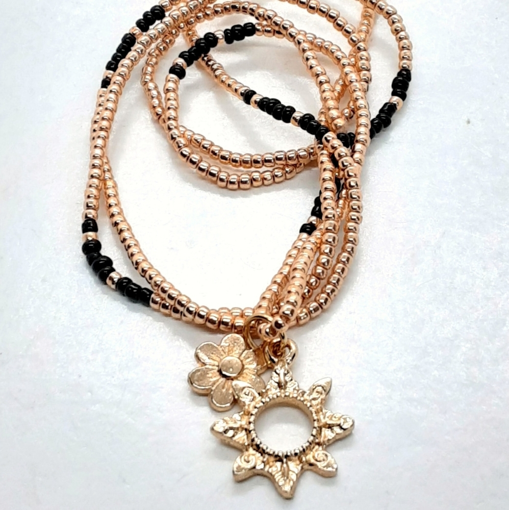 30 inch gold and black "i love you" bracelet